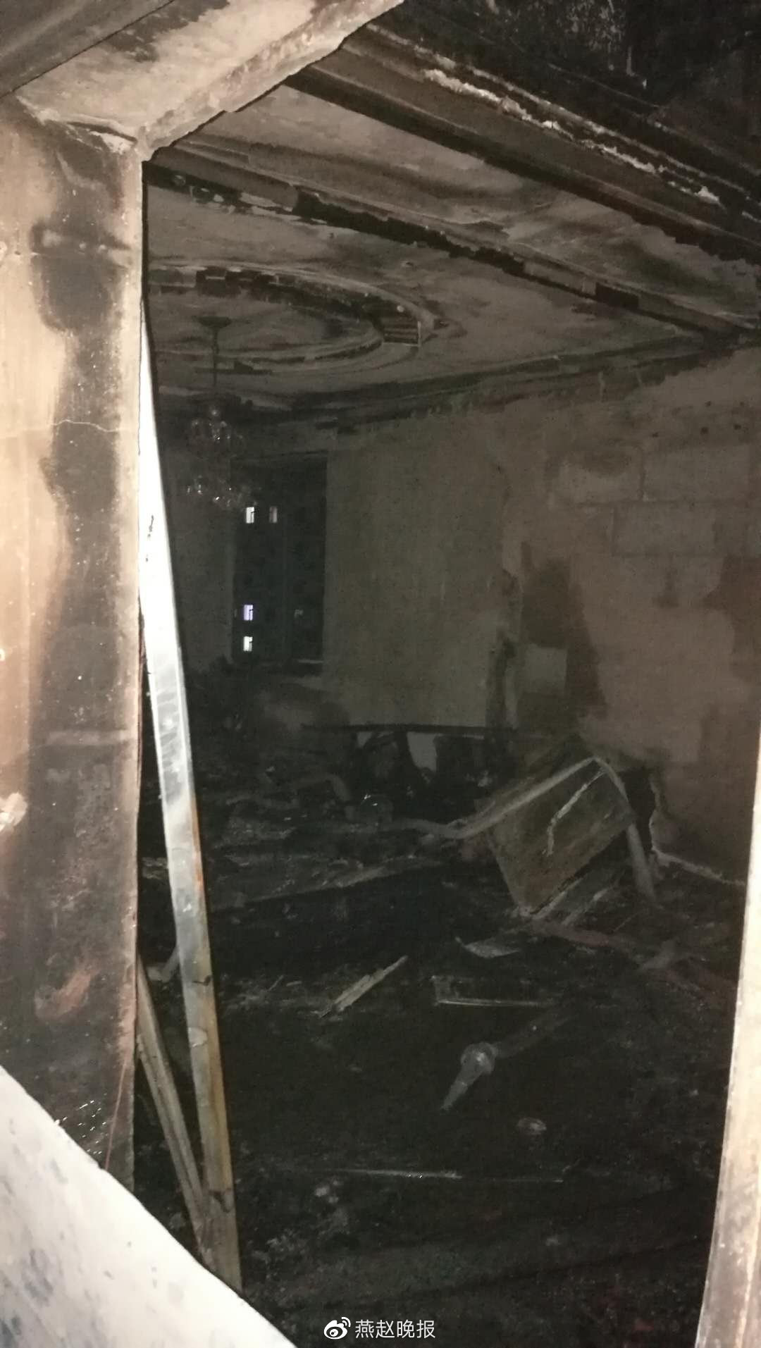 情況通報(bào)！邯鄲市一小區(qū)疑似天然氣燃爆，造成2人受傷