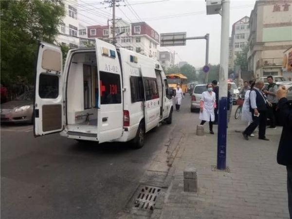 突發(fā)！青島一居民樓發(fā)生爆燃！已造1人死亡，7人受傷！3公里外有震感…